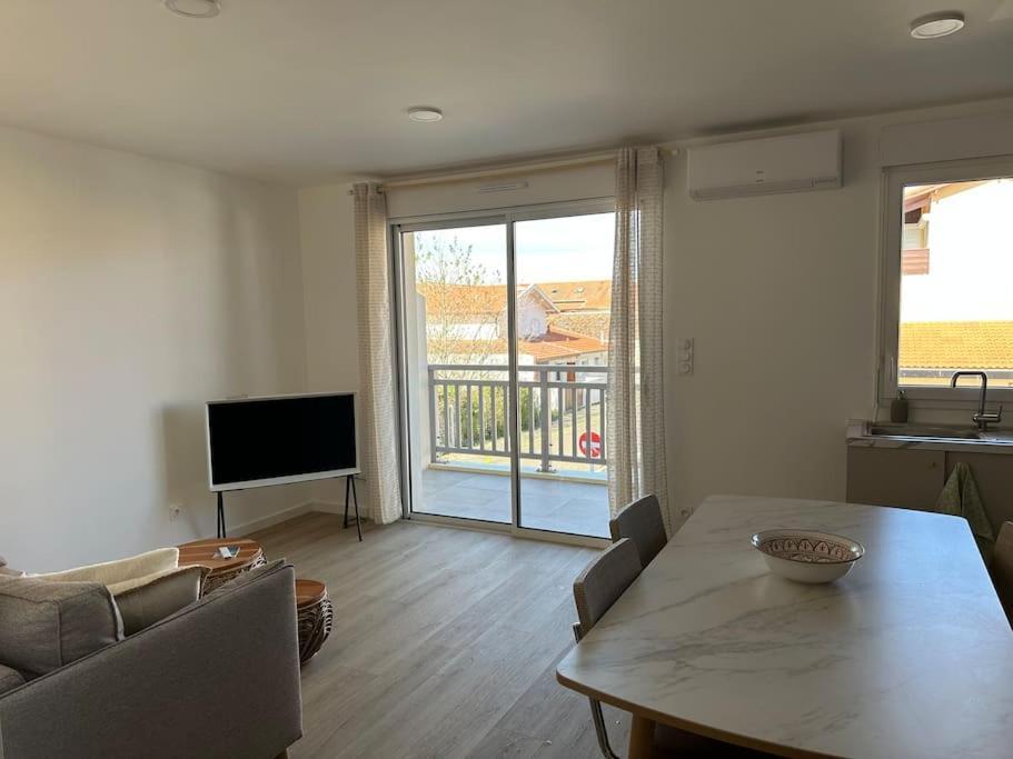 Tres Bel Appartement Neuf - Parking Et Terrasse Biscarrosse Exteriör bild