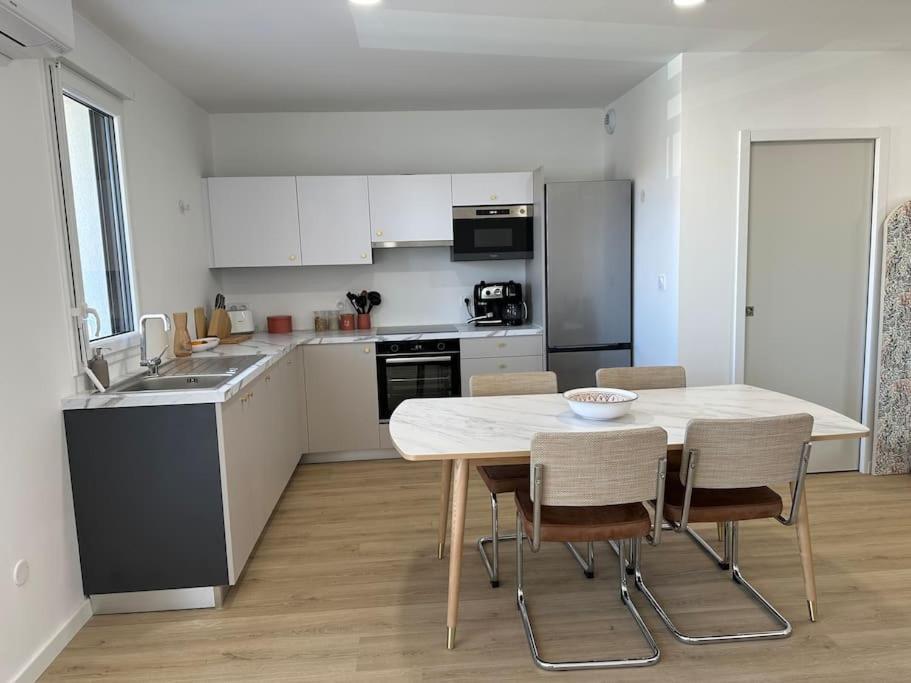 Tres Bel Appartement Neuf - Parking Et Terrasse Biscarrosse Exteriör bild